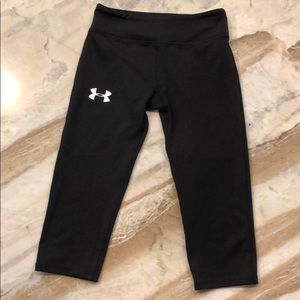 Girls under armour workout pants